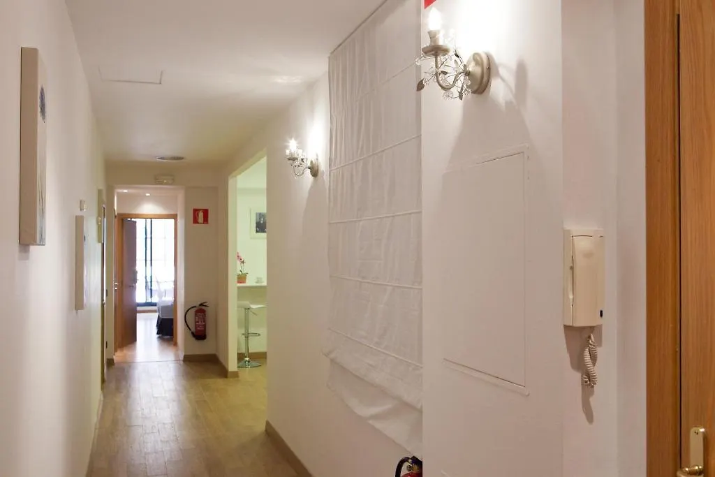Hostal Bella Lola Barcelona 2*,