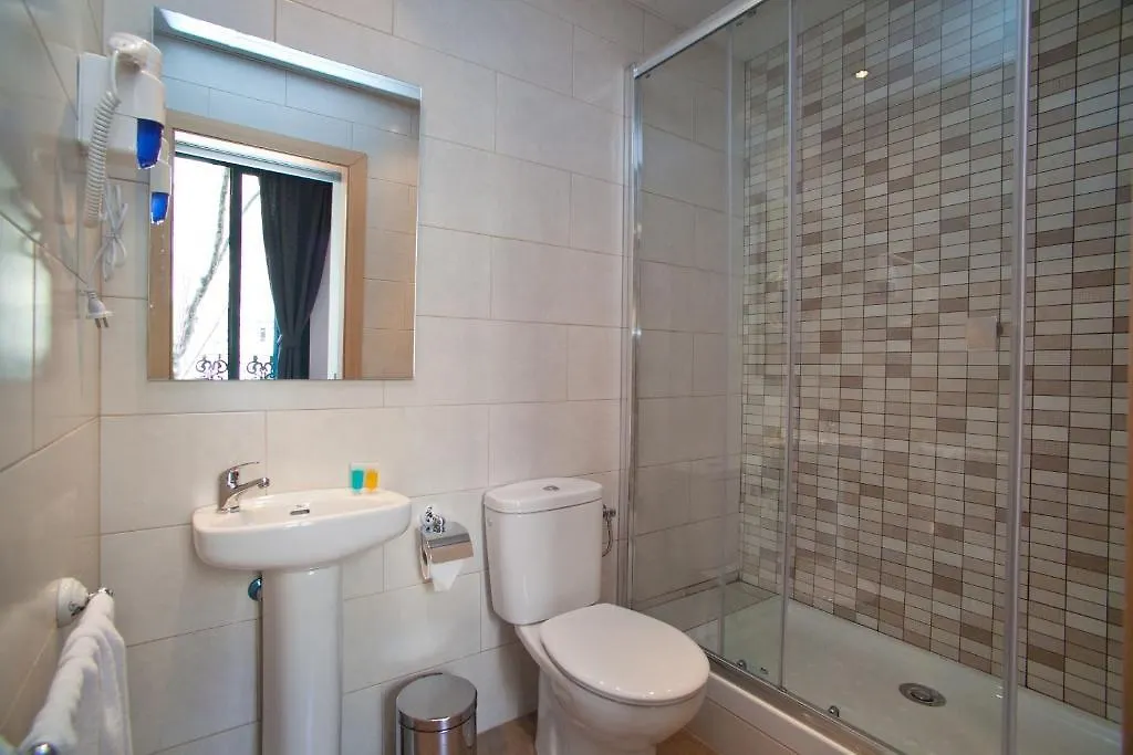 Hostal Bella Lola Barcelona 2*,  Spain