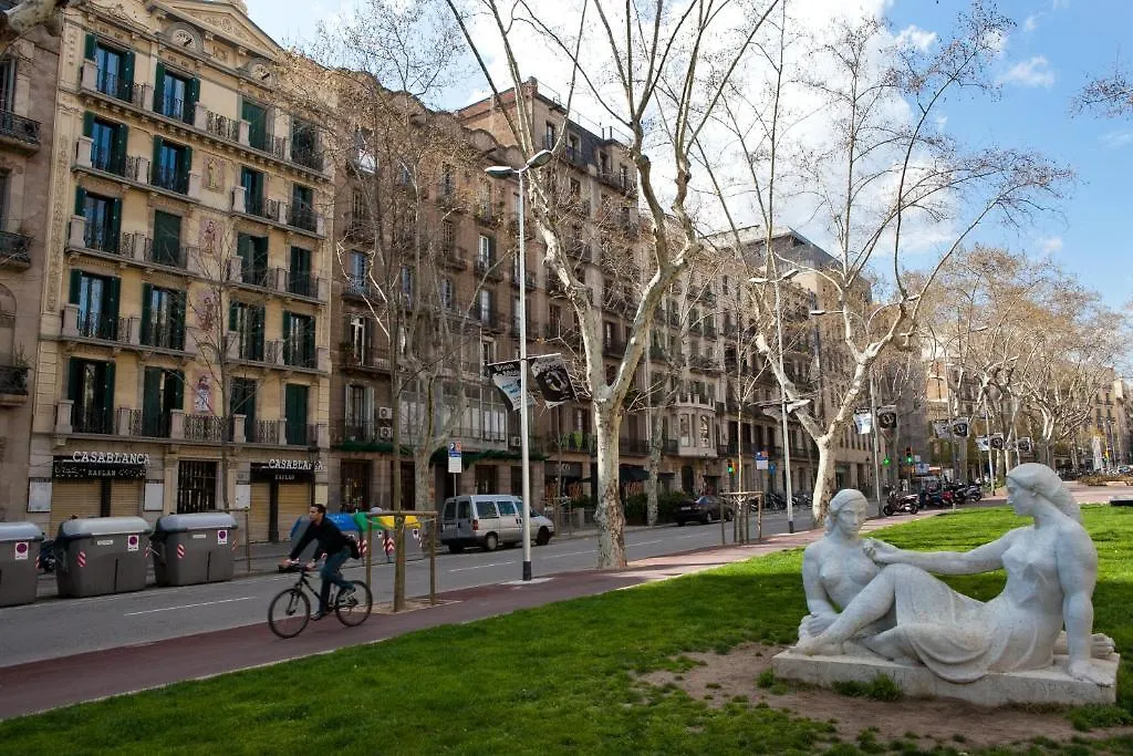 Hostal Bella Lola Barcelona Guest house