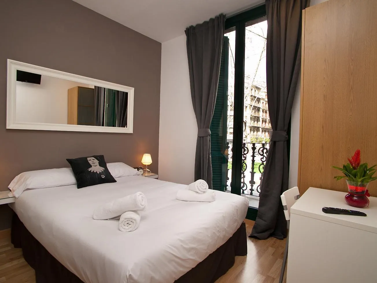 Hostal Bella Lola Barcelona